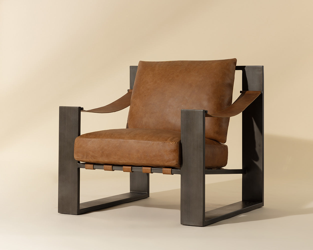 Berke Lounge Chair – Gunmetal