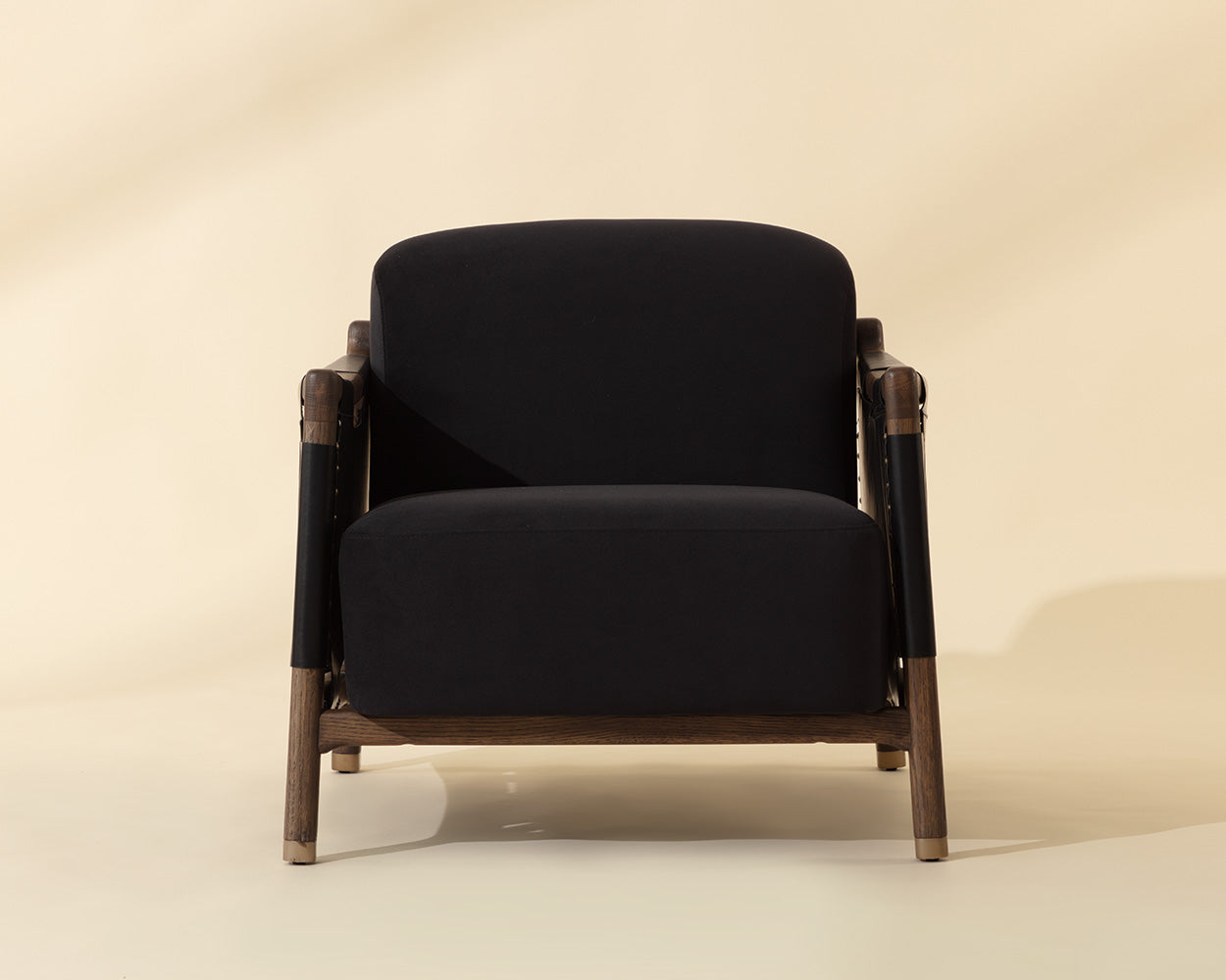 Calloway Lounge Chair – Antique Brown