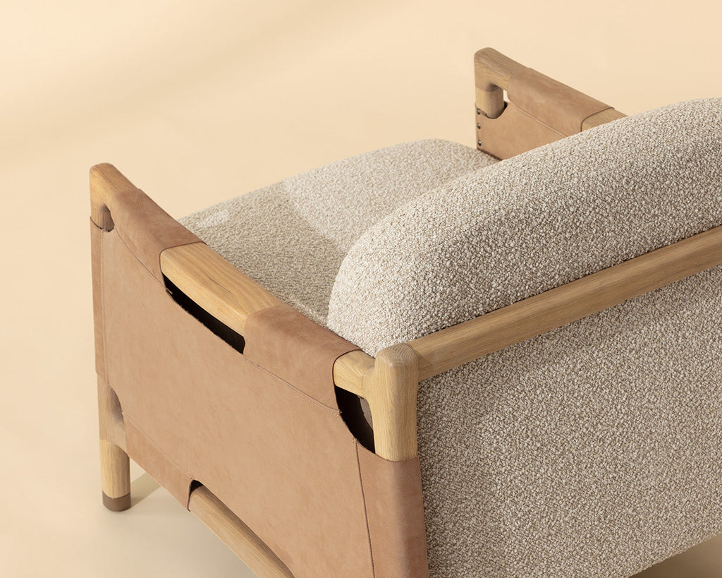 Calloway Lounge Chair – Light Oak