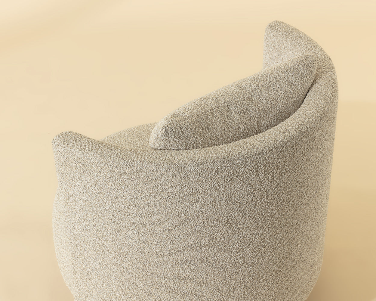 Fortis Swivel Lounge Chair