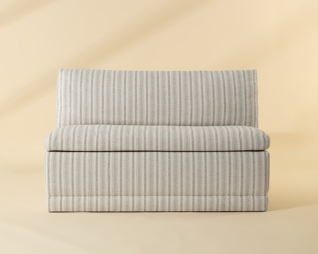 Donatella Banquette - Gifford Script