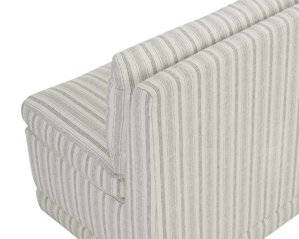 Donatella Banquette - Gifford Script