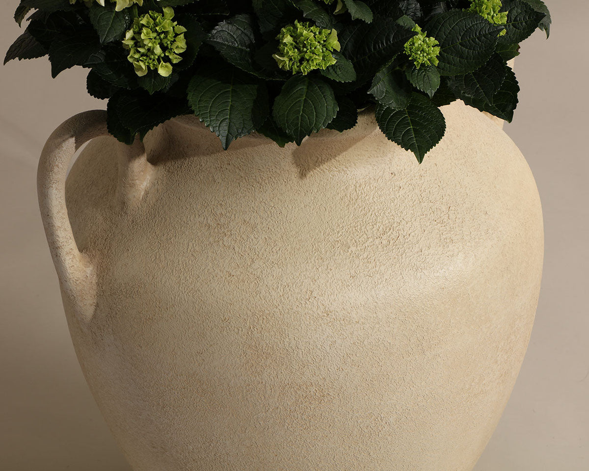 Saskia Concrete Vase — top view