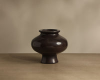 Zora Concrete Vase — hero