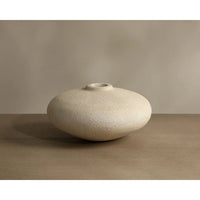 Eryne Vase