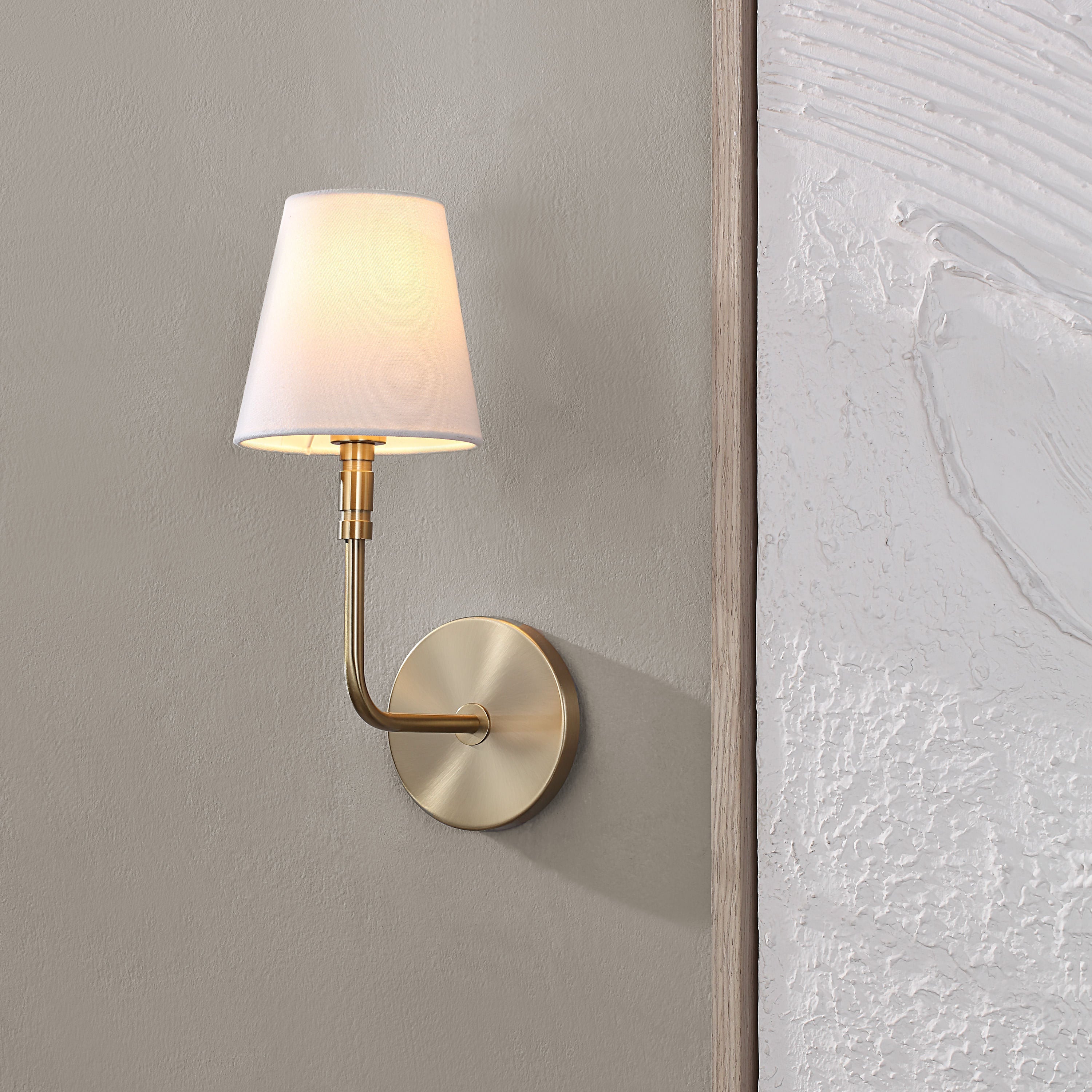 Milia Wall sconce