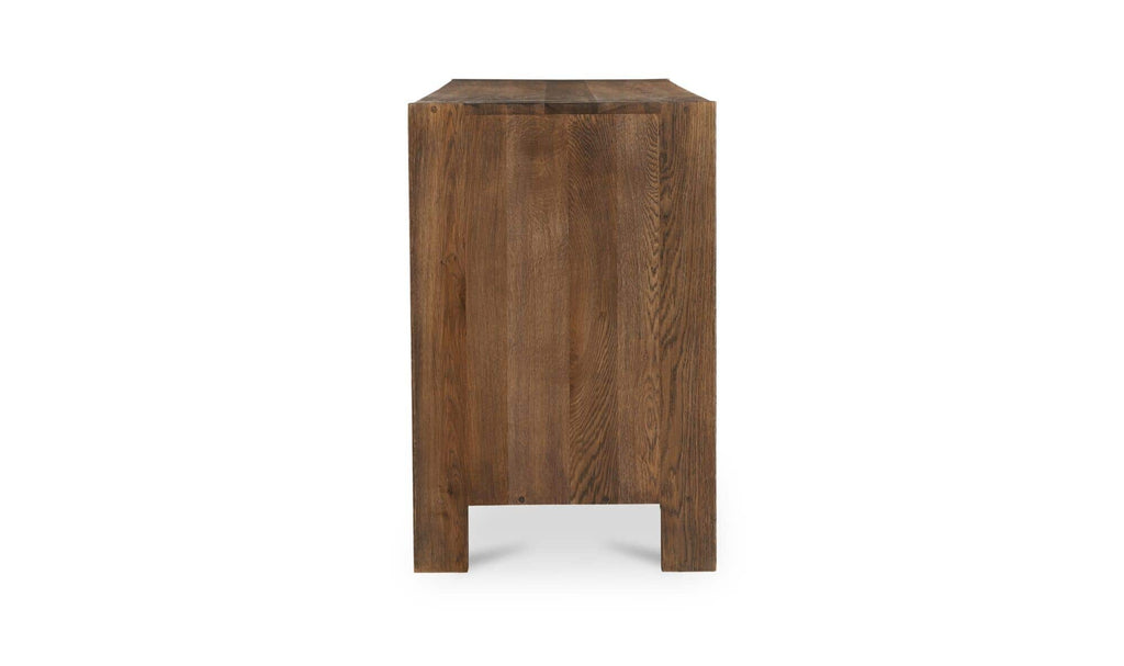 Roland Dresser 5