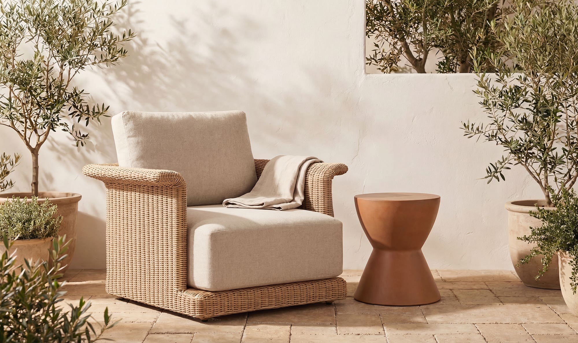 Concrete Outdoor Hourglass Stool 4