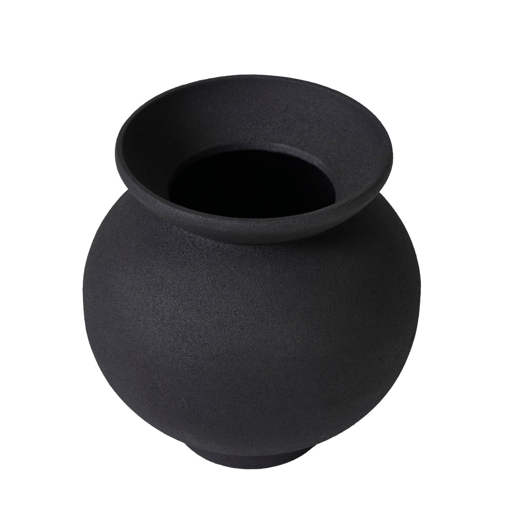 Cadiz vase by Renwil, cast aluminum, textured matte black