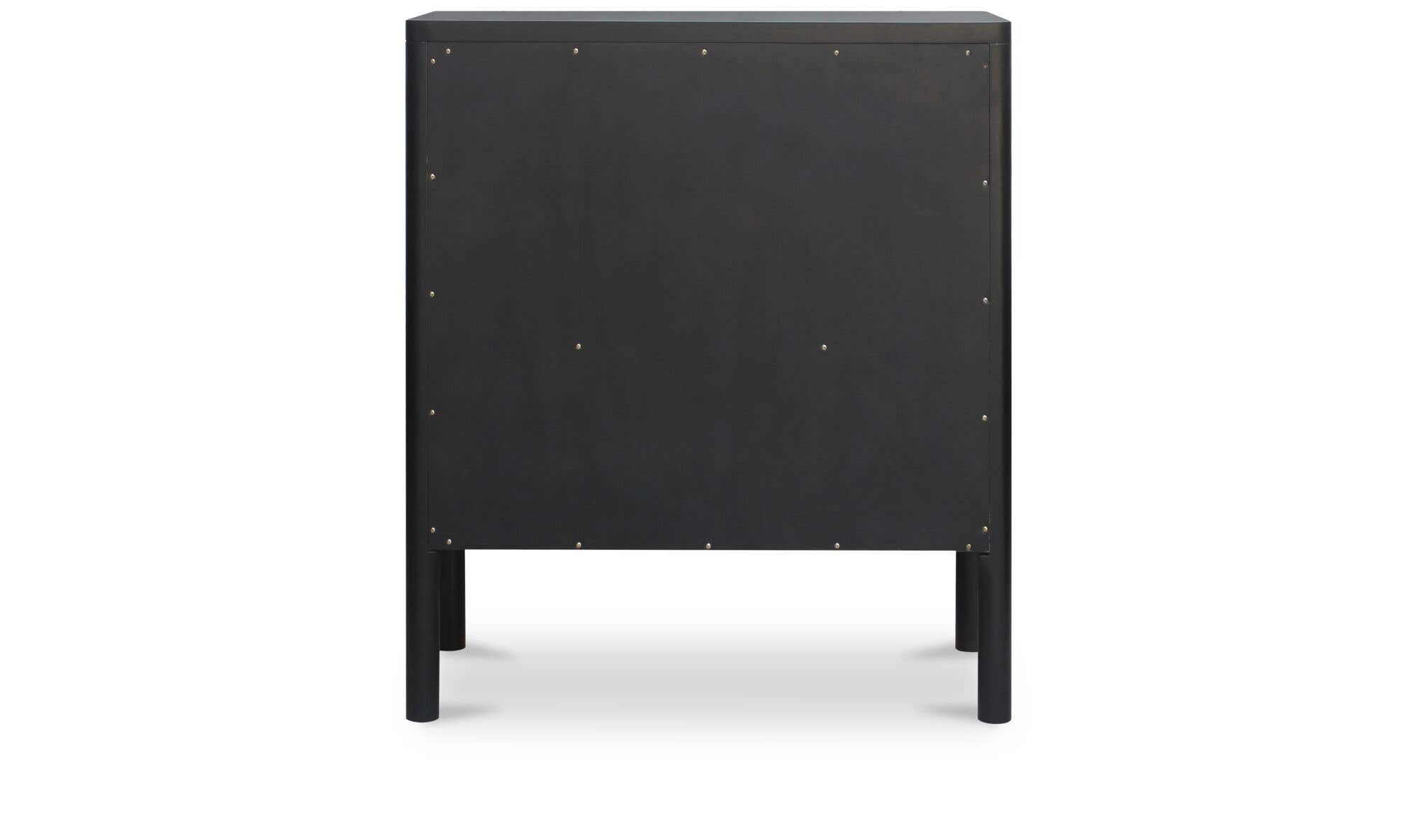 Hannah Cabinet 5