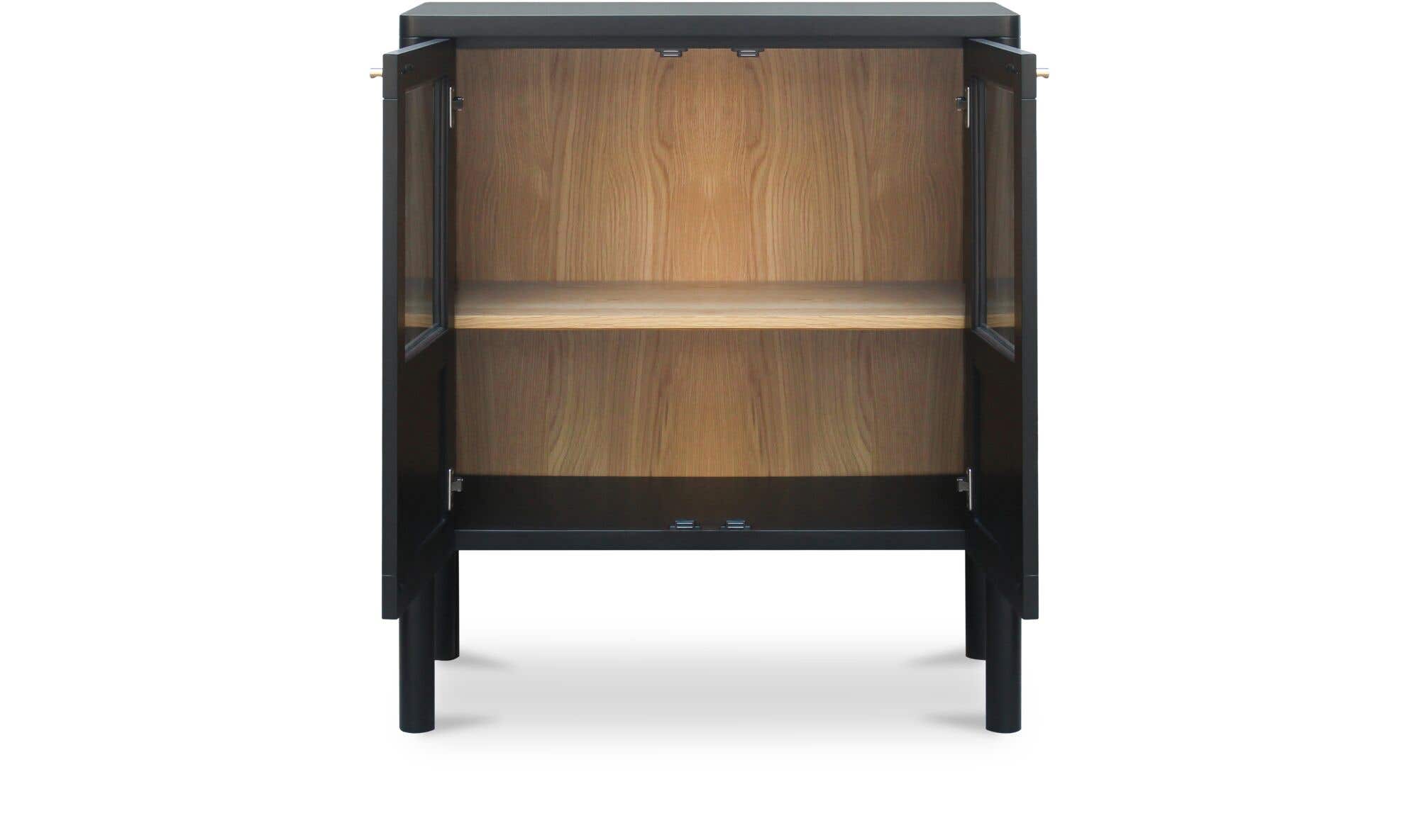 Hannah Cabinet 2