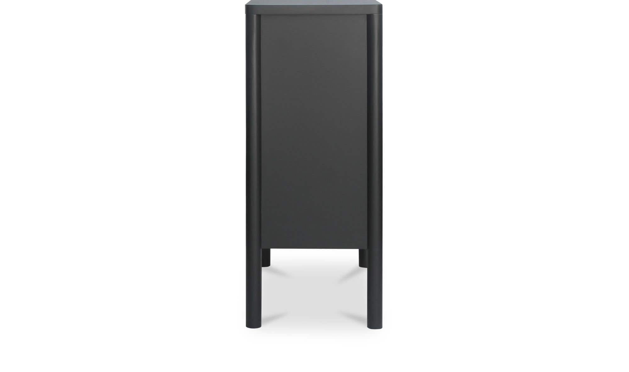 Hannah Cabinet 4