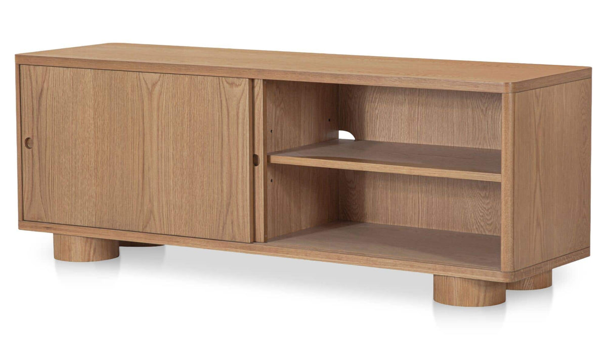 Hobbs Media Unit 4