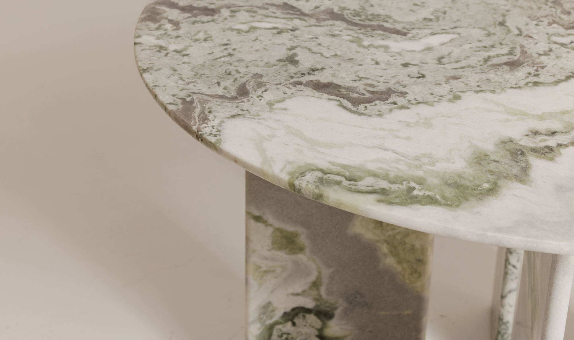 Green Onyx Marble Celia Round Dining Table 4