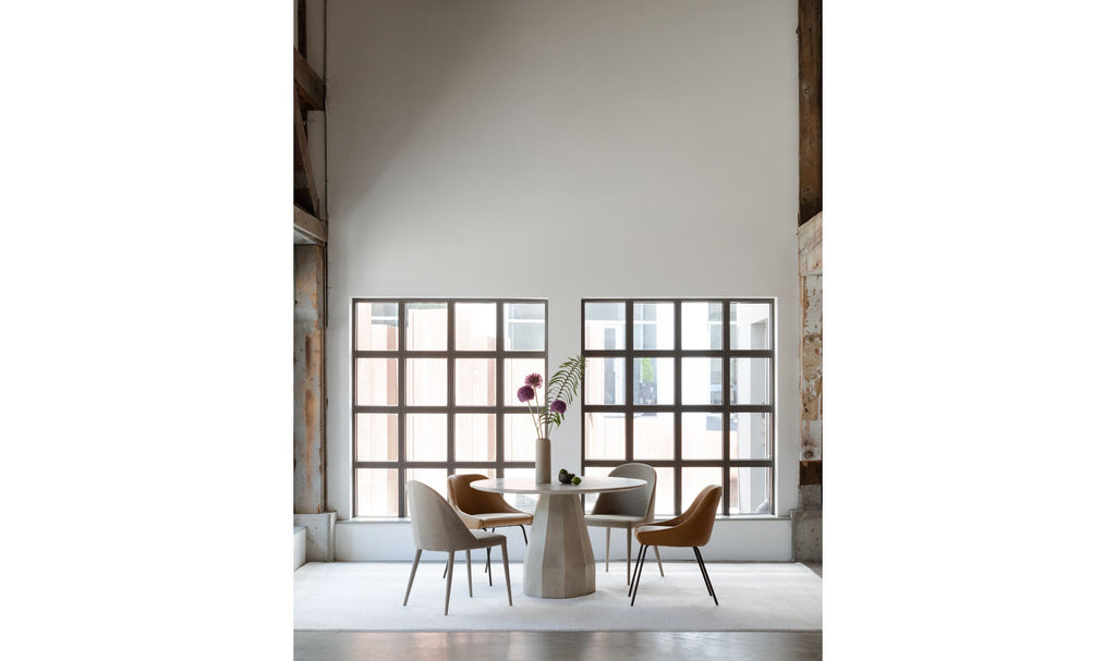 Concrete Outdoor Templo Dining Table 2