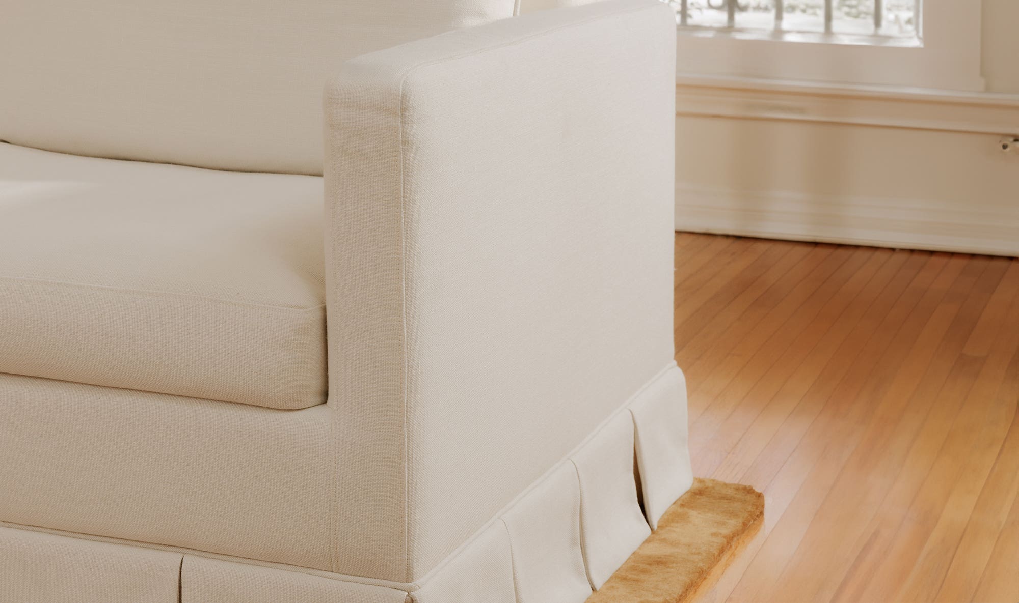 Pellicano Sofa Cream view 3