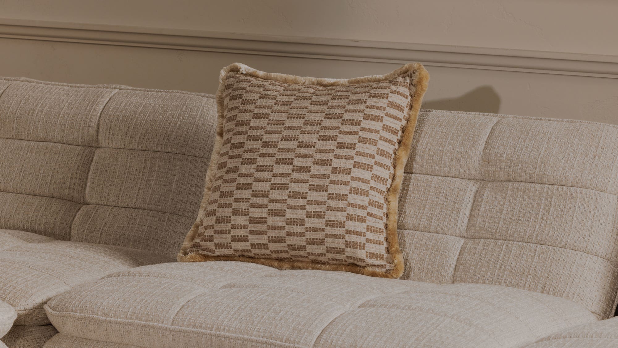 Leone Cushion 10