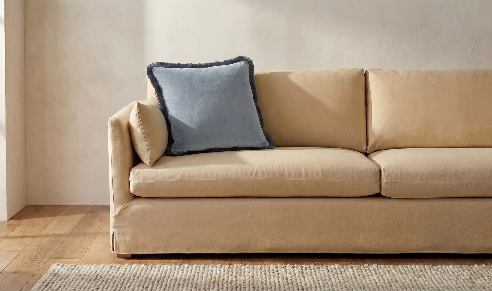 Yasmin Square Cushion 8