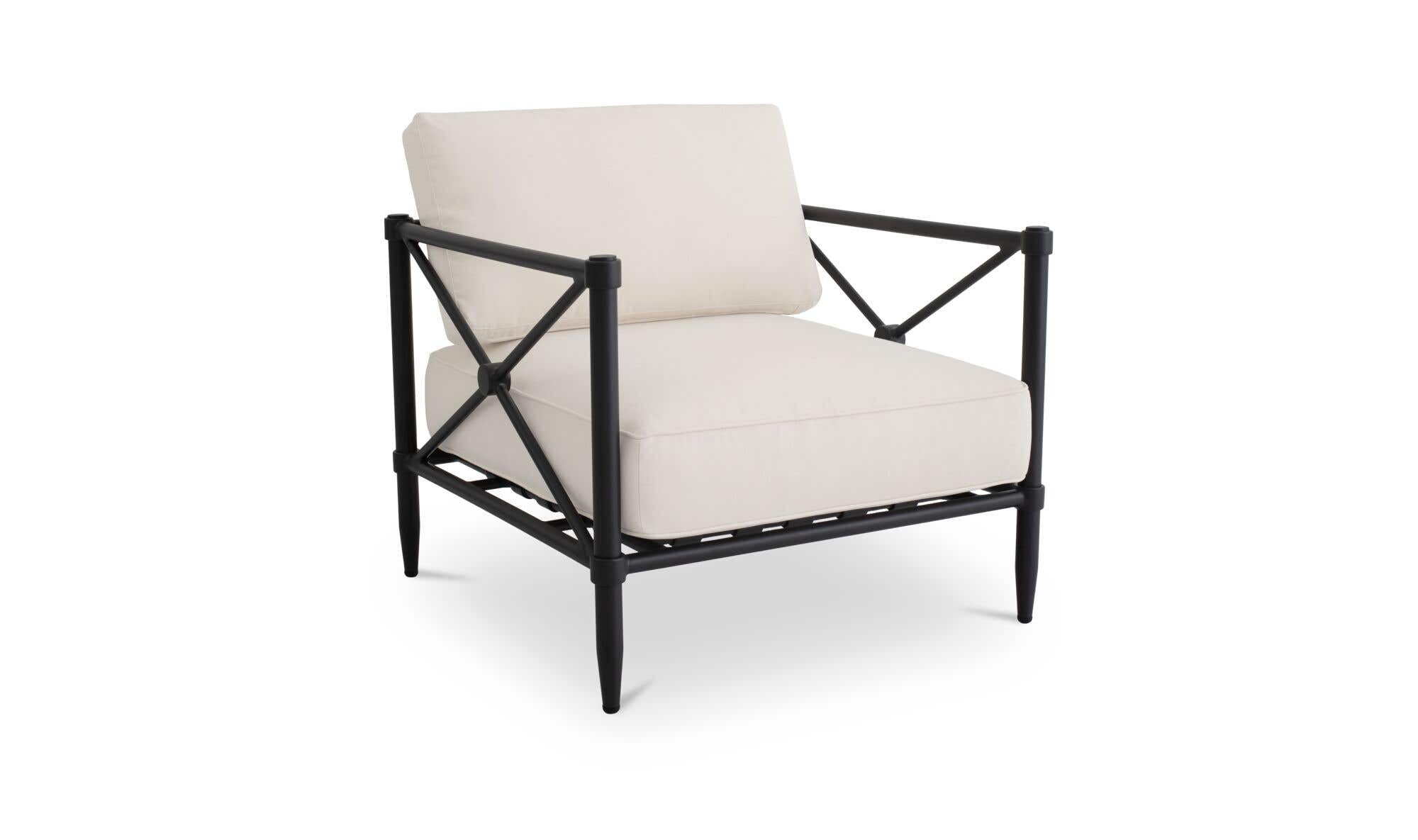 Upholstered Outdoor Willow Accent Chair 3