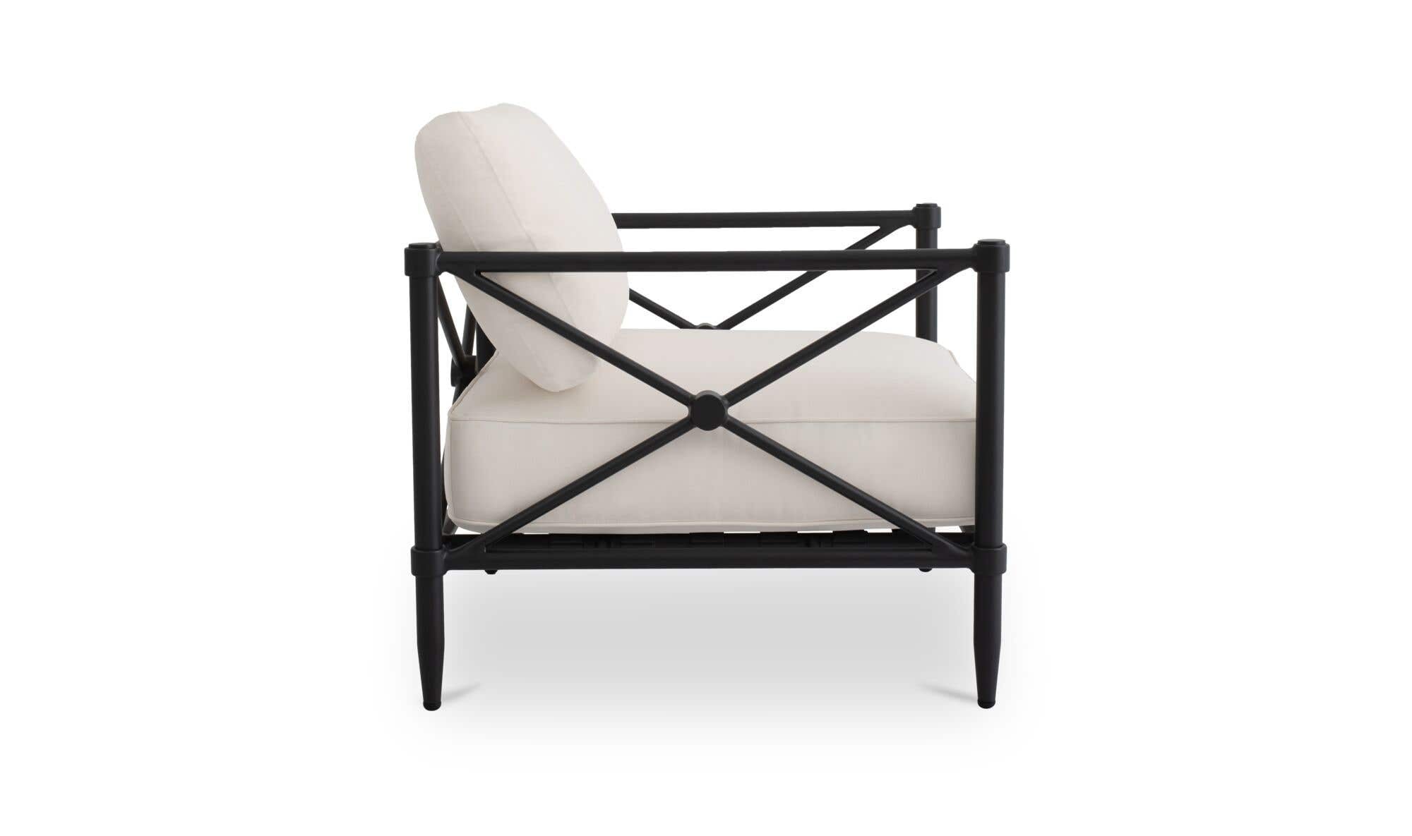 Upholstered Outdoor Willow Accent Chair 4