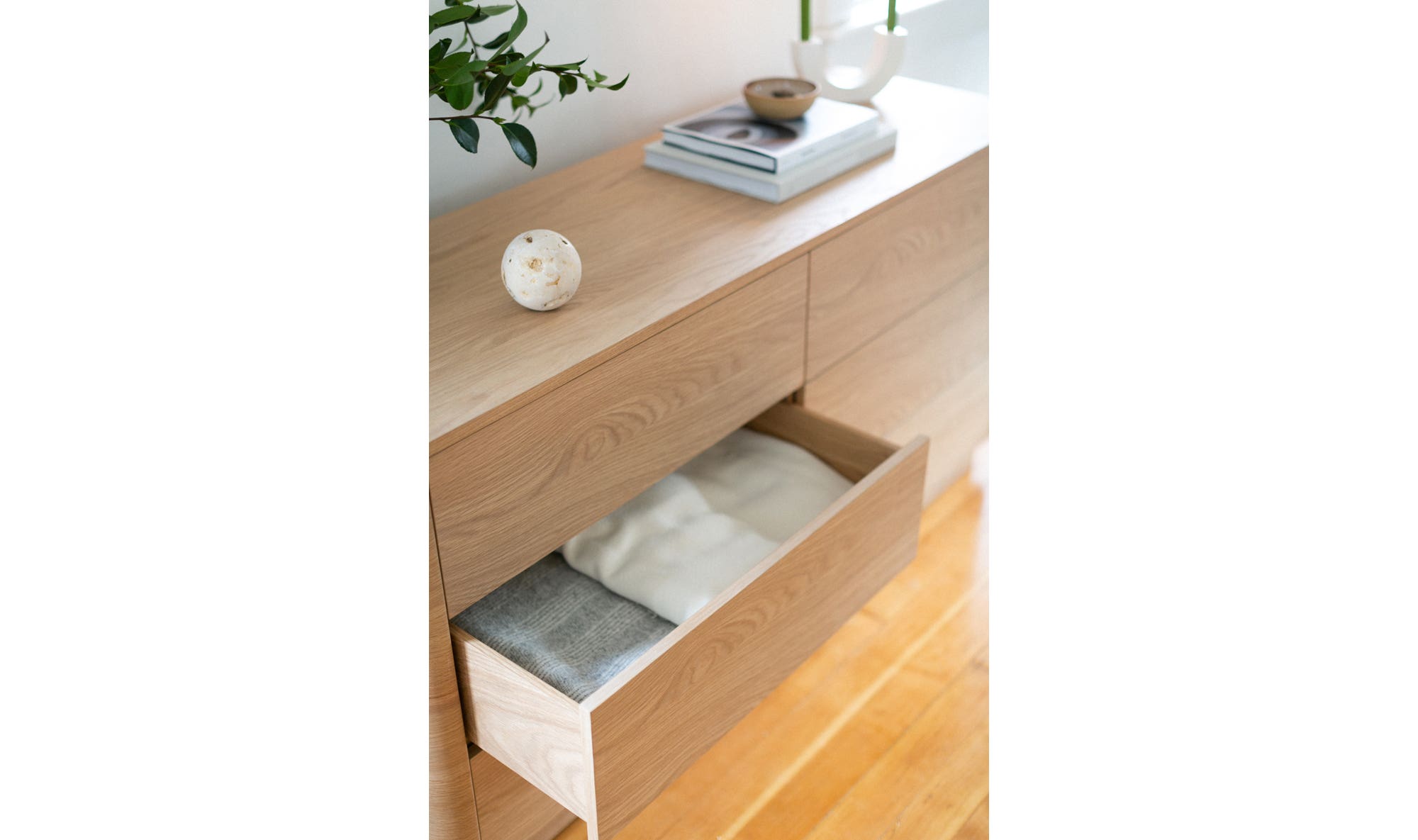 Round Off Dresser Light Oak Brown 3